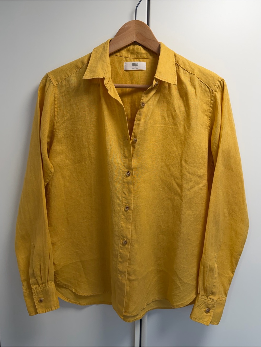 UNIQLO Woman’s Yellow Linen-Blend Button-Up Shirt